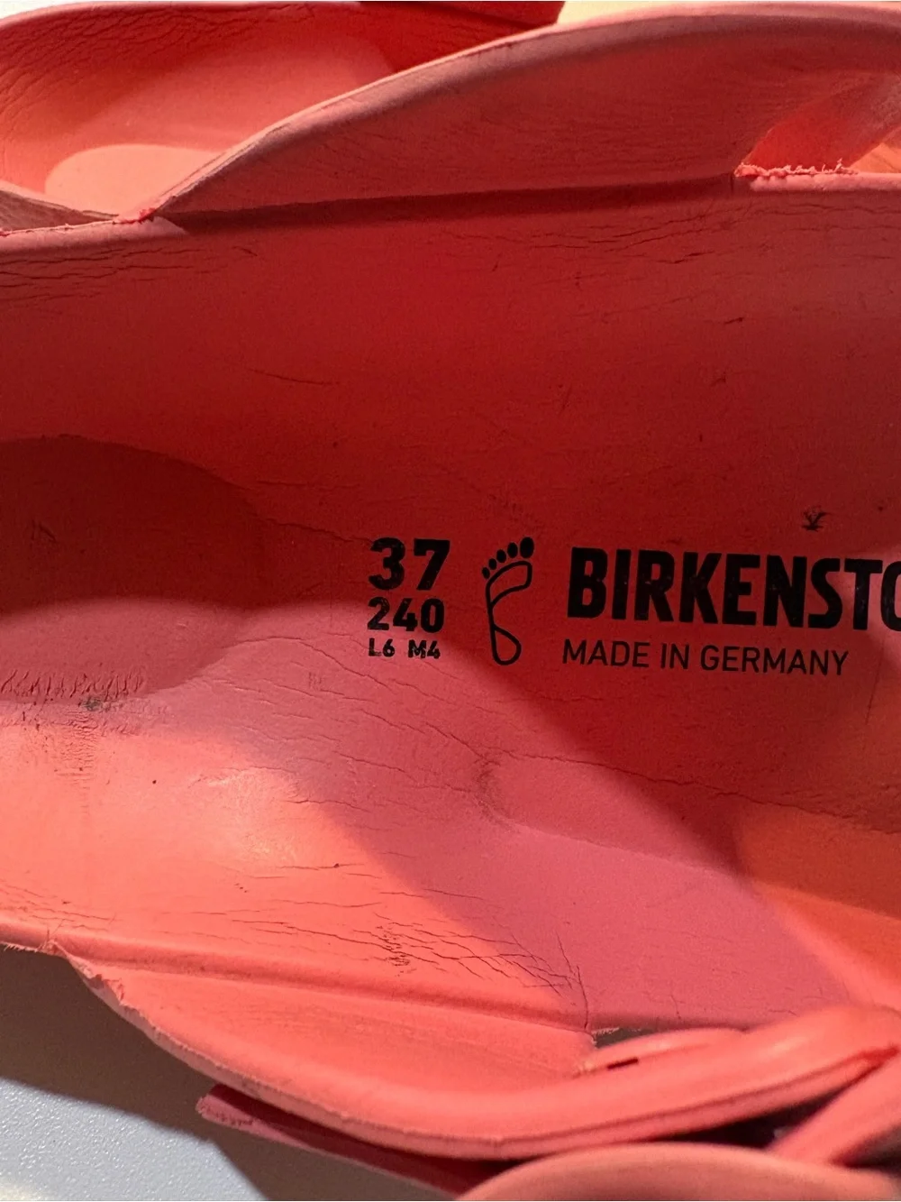 Birkenstock Pink Thong Sandal Slip-Ons - Picture 3 of 4